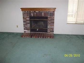 4th image of 5647 Terrace Dr