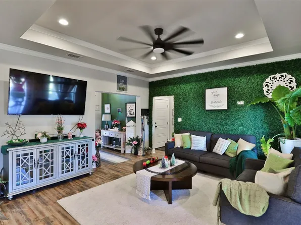 6942 Jennings Dr, Abilene, TX 79606