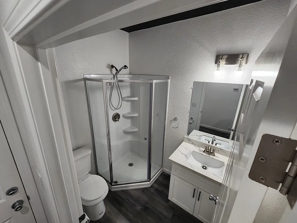 Unit 1 Bathroom