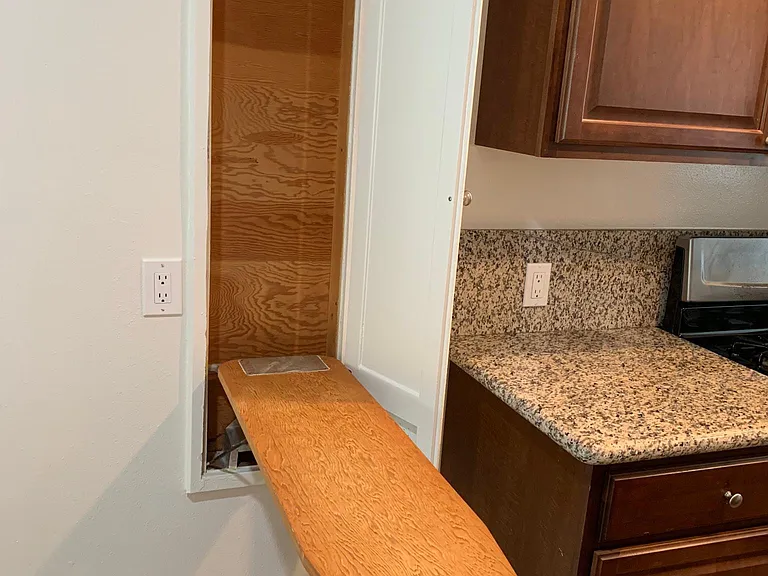 1550 Woodruff Ave #4 — Photo 8