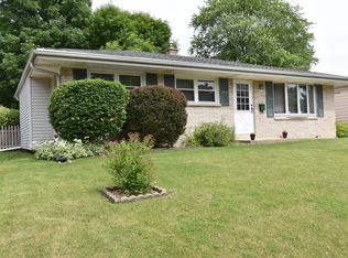 4978 N 108th St, Milwaukee, WI 53225