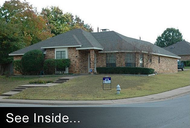 1st image of 402 Whispering Hills Dr