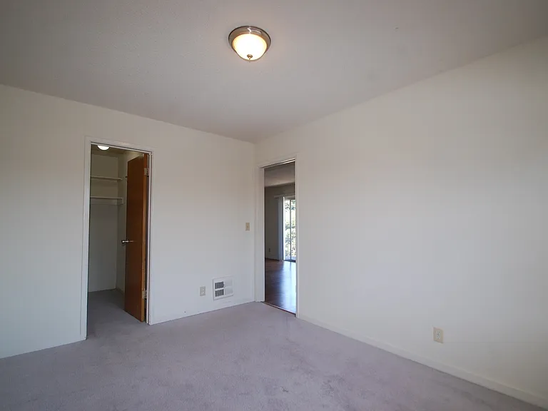 3401 Richmond Blvd — Photo 7