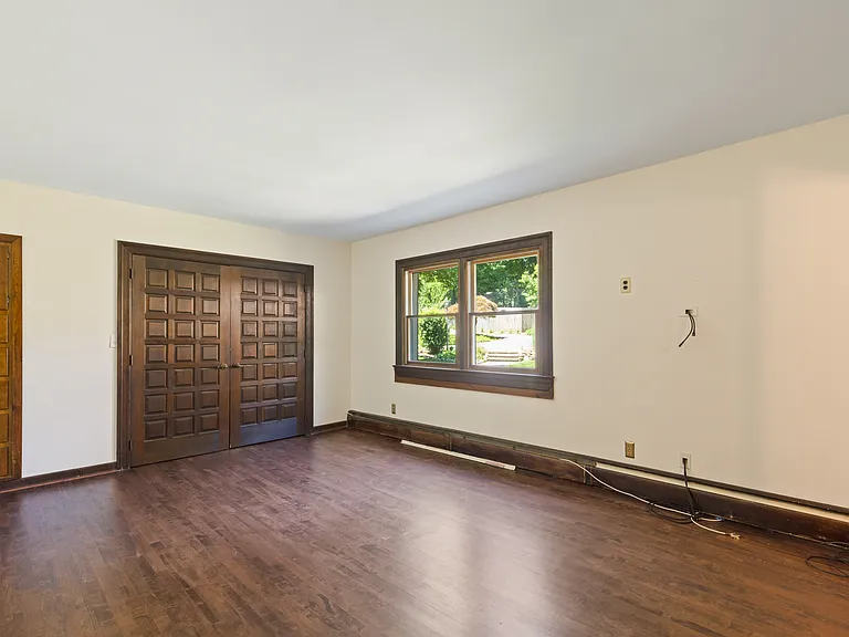 8 Crosby Ln — Photo 15