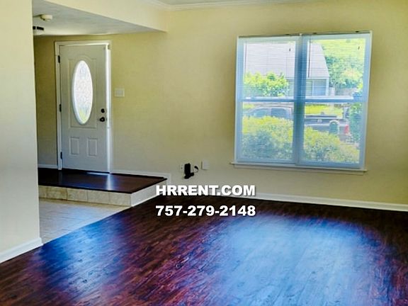 2nd image of 3900 Stateflower Ct