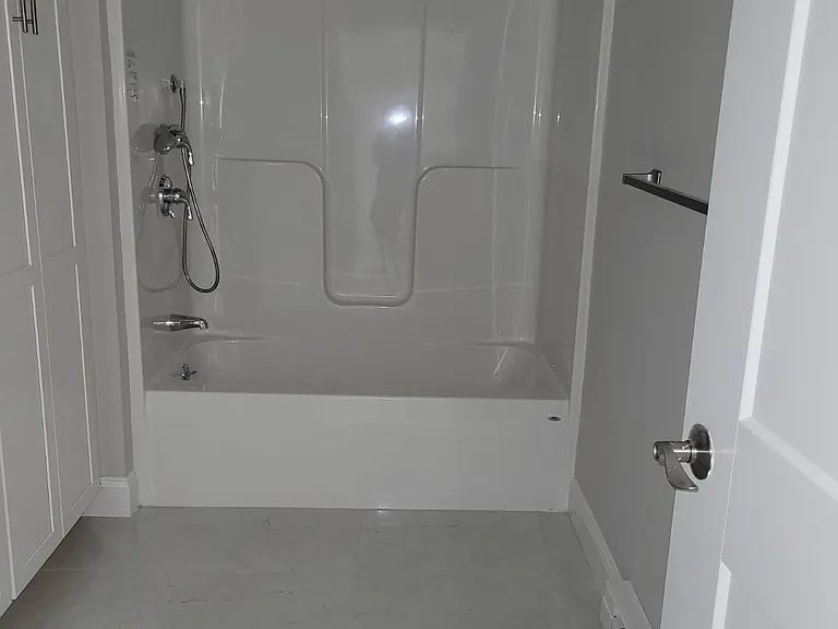 960 Main St #1201 — Photo 8