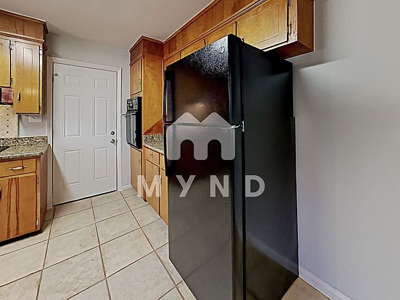 5th image of 2117 Amboy Ct