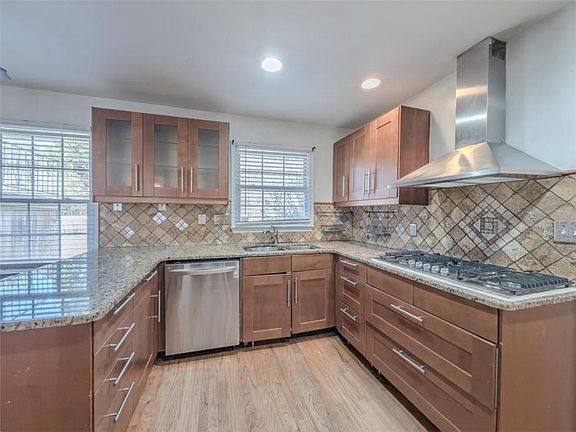 3rd image of 5100 Redan Rd