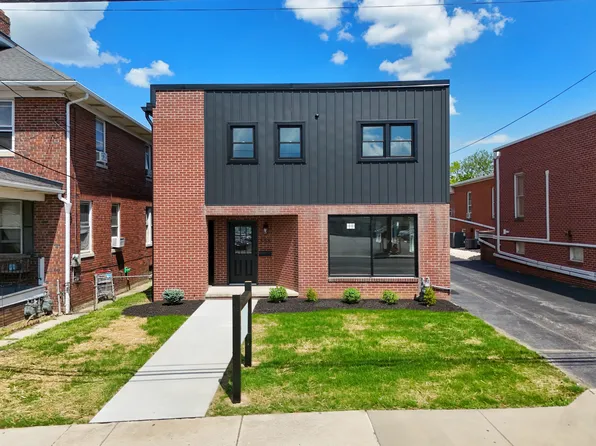 557 Carlisle St #1, Hanover, PA 17331