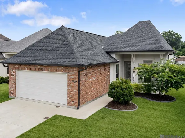 28026 Olympia Ln, Denham Springs, LA 70726