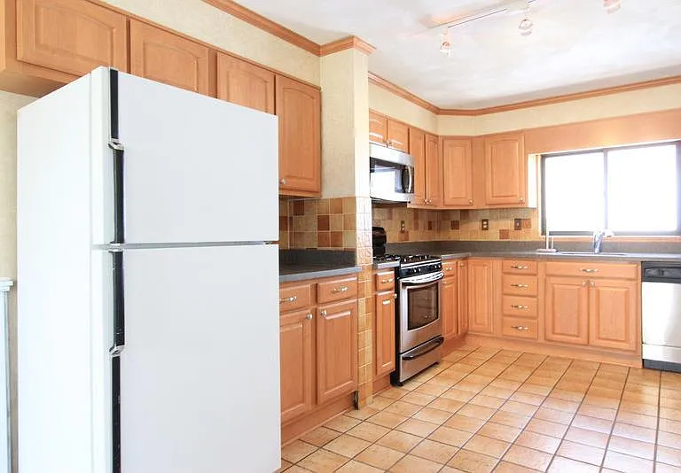 97 Electric Ave #2 — Photo 1