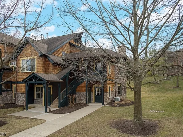 8 Maple Cres #13, Vernon Twp., NJ 07462