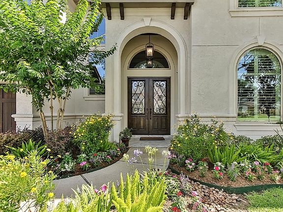 2nd image of 1515 Latexo Dr