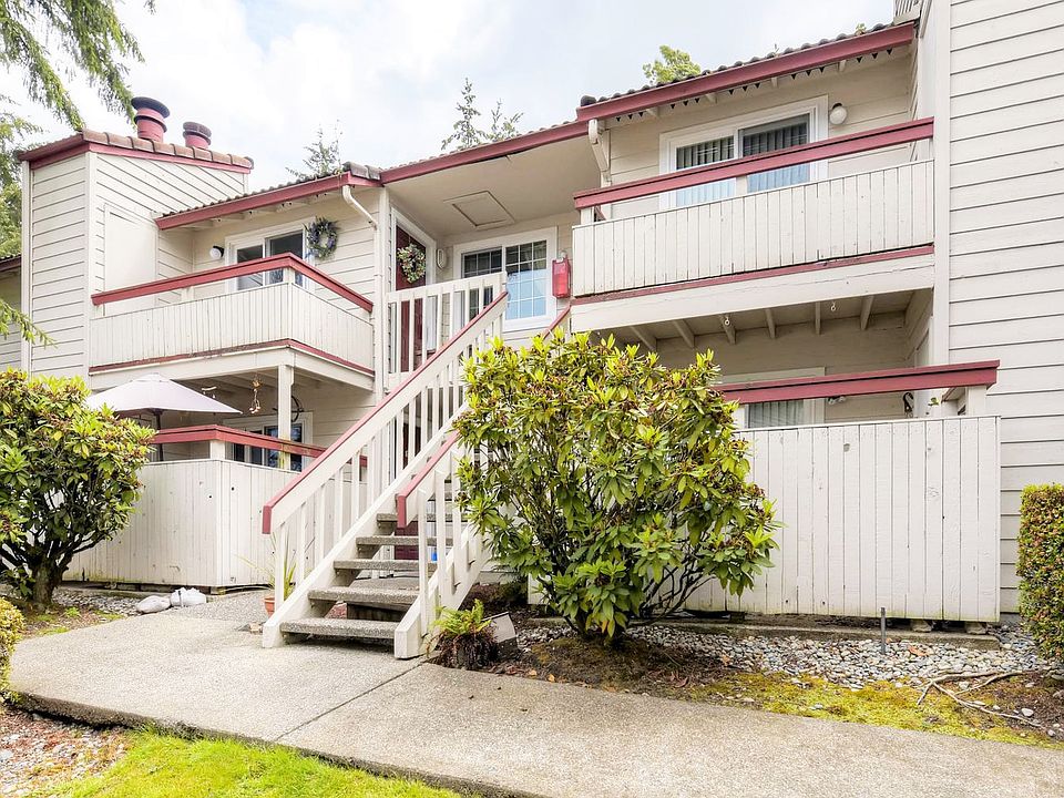 1st image of 14200 NE 171st St