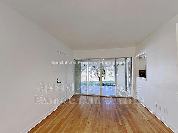 4th image of 850 N Phelps Ave