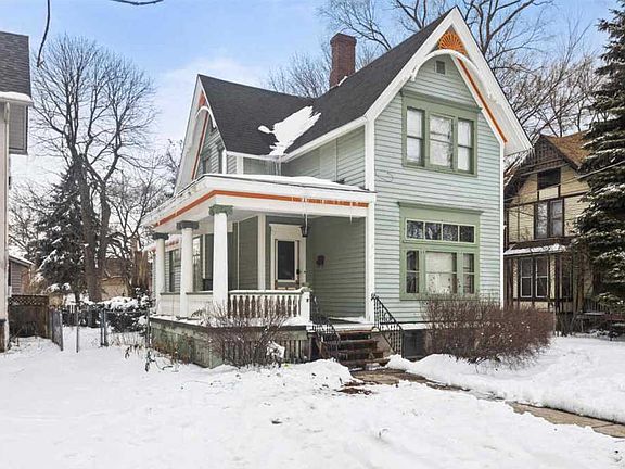 2nd image of 124 N Longwood St