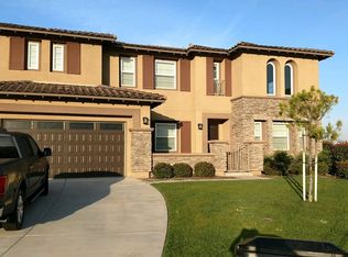 16725 S Peak Ct, Riverside, CA 92503