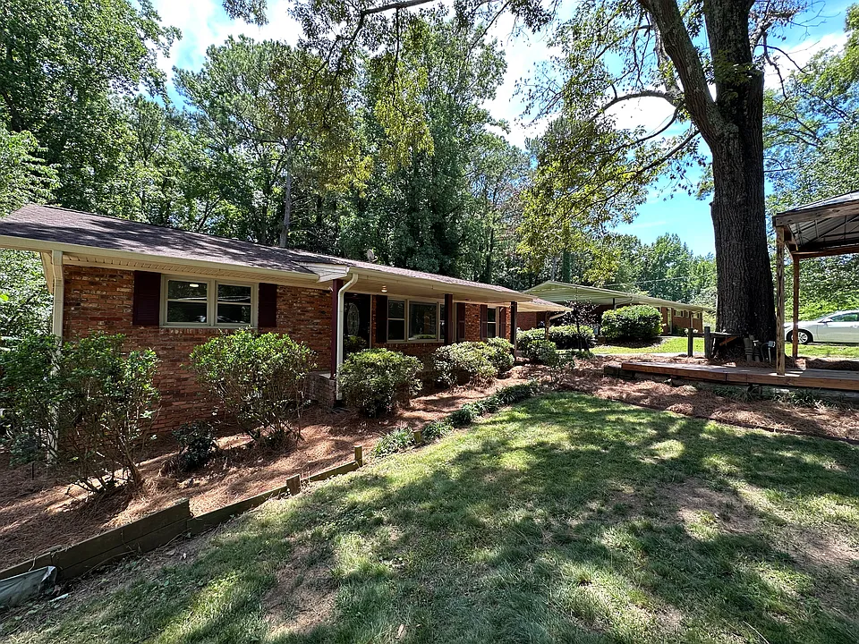 3044 McKenzie Rd