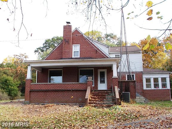 Exterior General - Side Porch