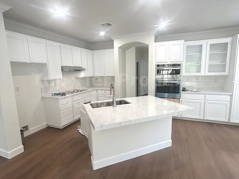 3892 Stoneridge Rd — Photo 11