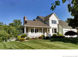 11 Pheasant Way, South Windsor, CT 06074