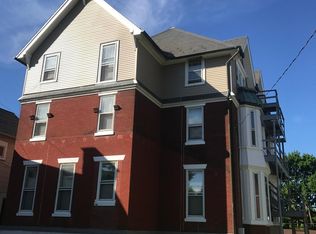 740 2nd St #1R, Catasauqua, PA