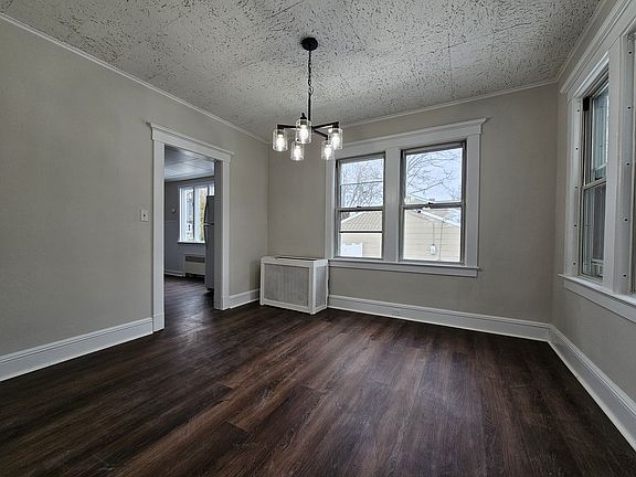 3rd image of 181 High St Floor 1