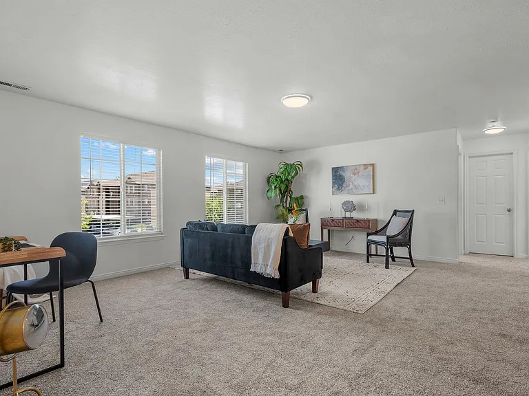 3531 E Rock Creek Rd #C7 — Photo 3
