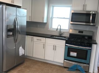 11716 232nd St, Jamaica, NY 11411