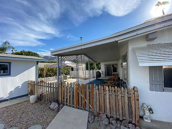 3rd image of 537 Cerritos Way