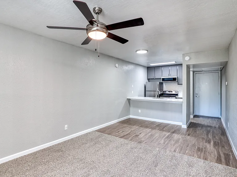 Senara Apartments — Photo 24