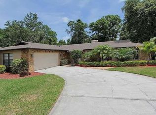 2885 Longleaf Ln, Palm Harbor, FL 34684