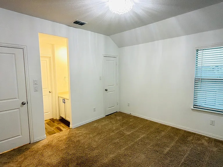7324 Black Cherry Ln — Photo 36