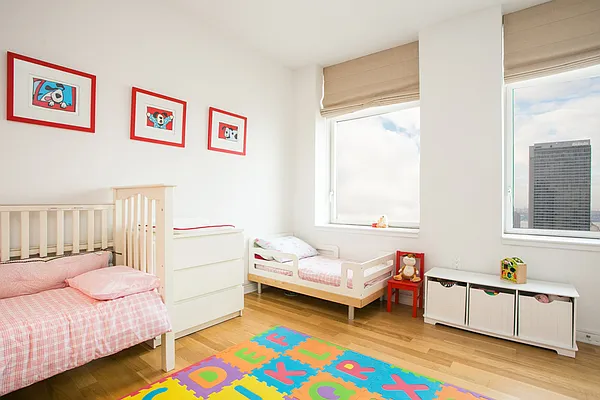 Sold by Vivaldi Real Estate | media 7