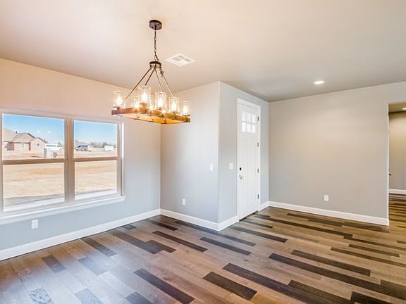 4th image of 419 Blue Duck Ln