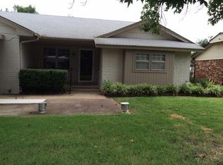 2221 Louise Ln, Norman, OK 73071
