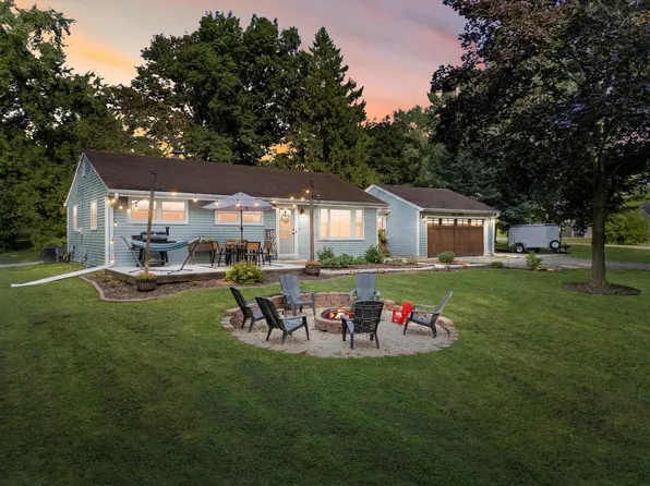 S82W13212 Acker DRIVE, Muskego, WI 53150