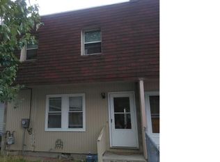 67 Sheffield Dr, Middletown, NY 10940
