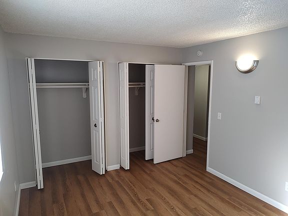5th image of 1425 Alvarado Dr APT 246