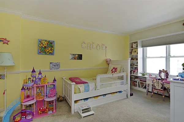 Sold by Corcoran | media 4