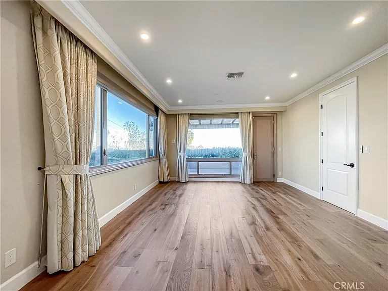 2 Stallion Rd — Photo 10