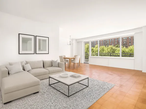 392 Central Park West image 1 of 5