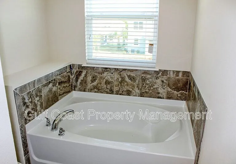 12352 Trailhead Dr — Photo 11