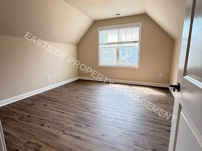 2373 Rainy Lake St — Photo 22