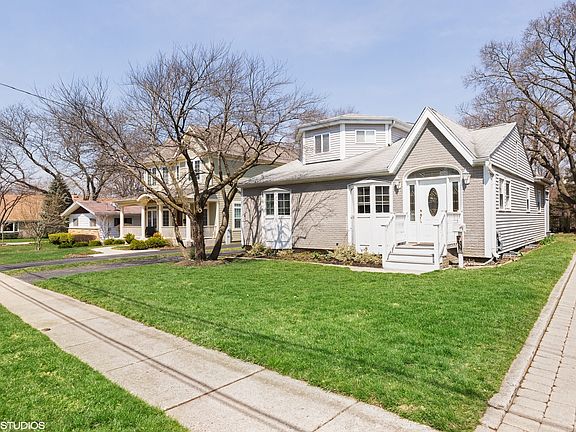 2nd image of 336 W Austin Ave