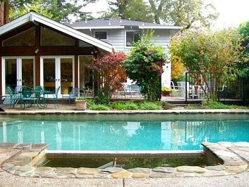 1st image of 119 Scenic Dr
