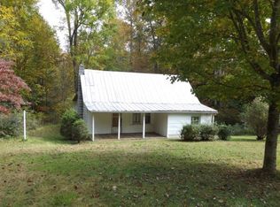 106 Shadow Mountain Rd, Roan Mountain, TN 37687