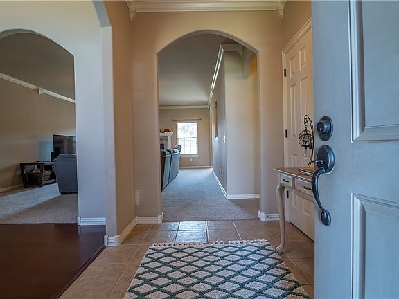 3rd image of 5061 W Tumbleweed St
