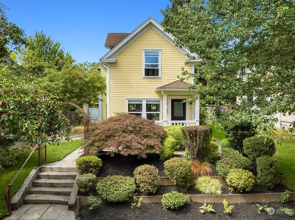 929 24th Avenue, Seattle, WA 98122