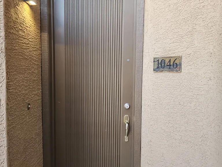 705 W Queen Creek Rd #1046 — Photo 3